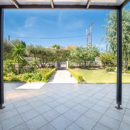 Anna By Select Villa *